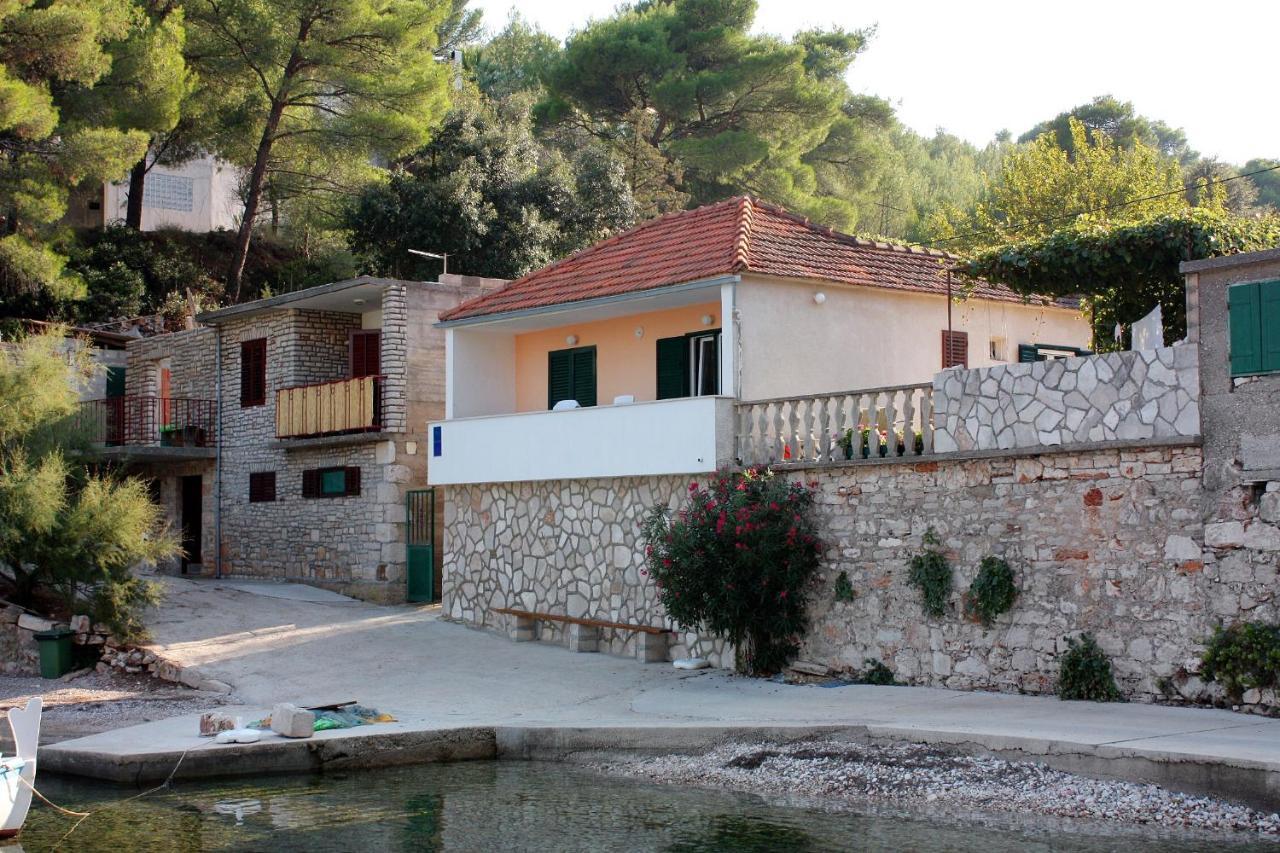 Apartments By The Sea Basina, Hvar - 116 Vrboska Exteriör bild
