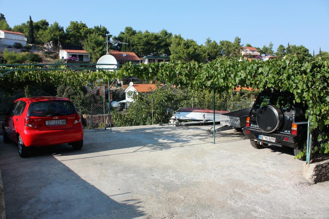Apartments By The Sea Basina, Hvar - 116 Vrboska Exteriör bild