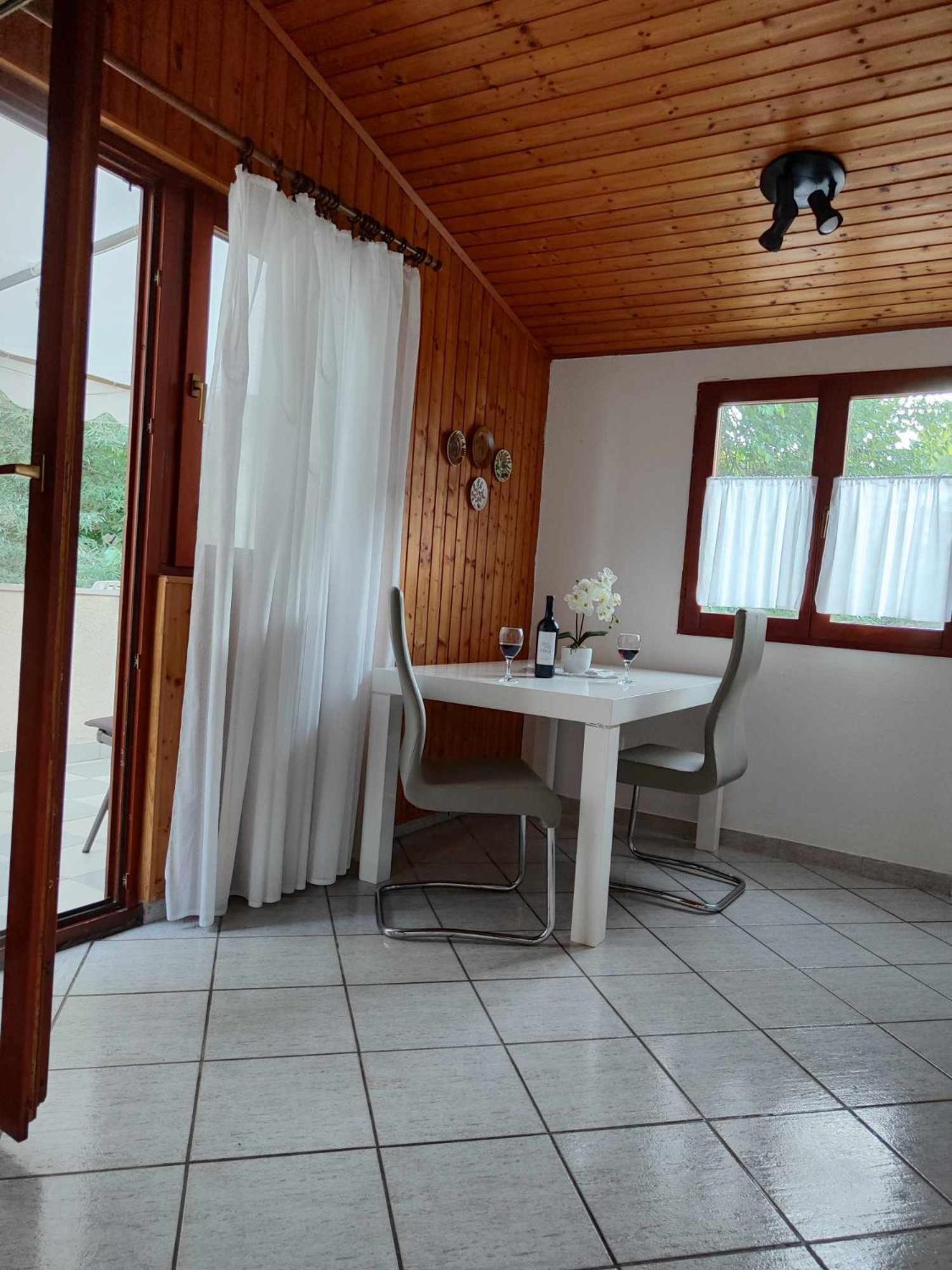 Apartments By The Sea Basina, Hvar - 116 Vrboska Rum bild